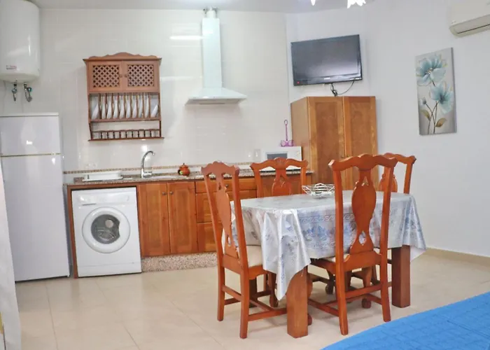 Pascual Junquera I *